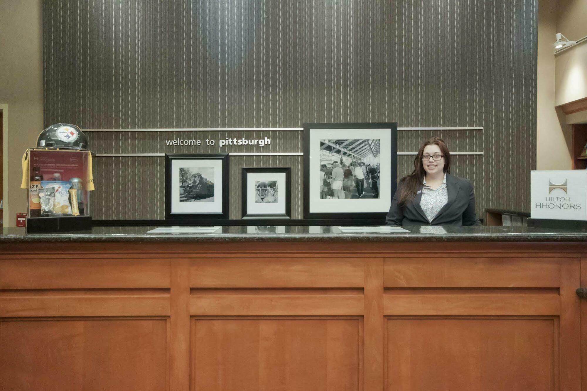 Hampton Inn & Suites Pittsburgh Downtown Dış mekan fotoğraf